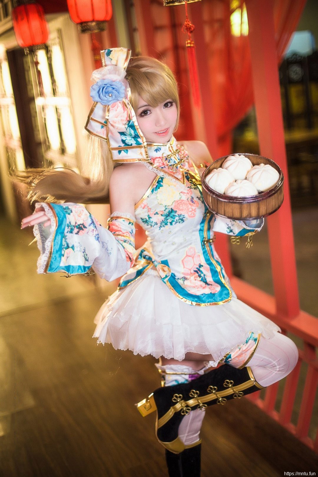 可爱萝莉cosplay南小鸟美女福利图片