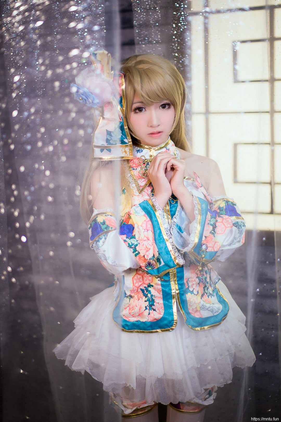 可爱萝莉cosplay南小鸟美女福利图片