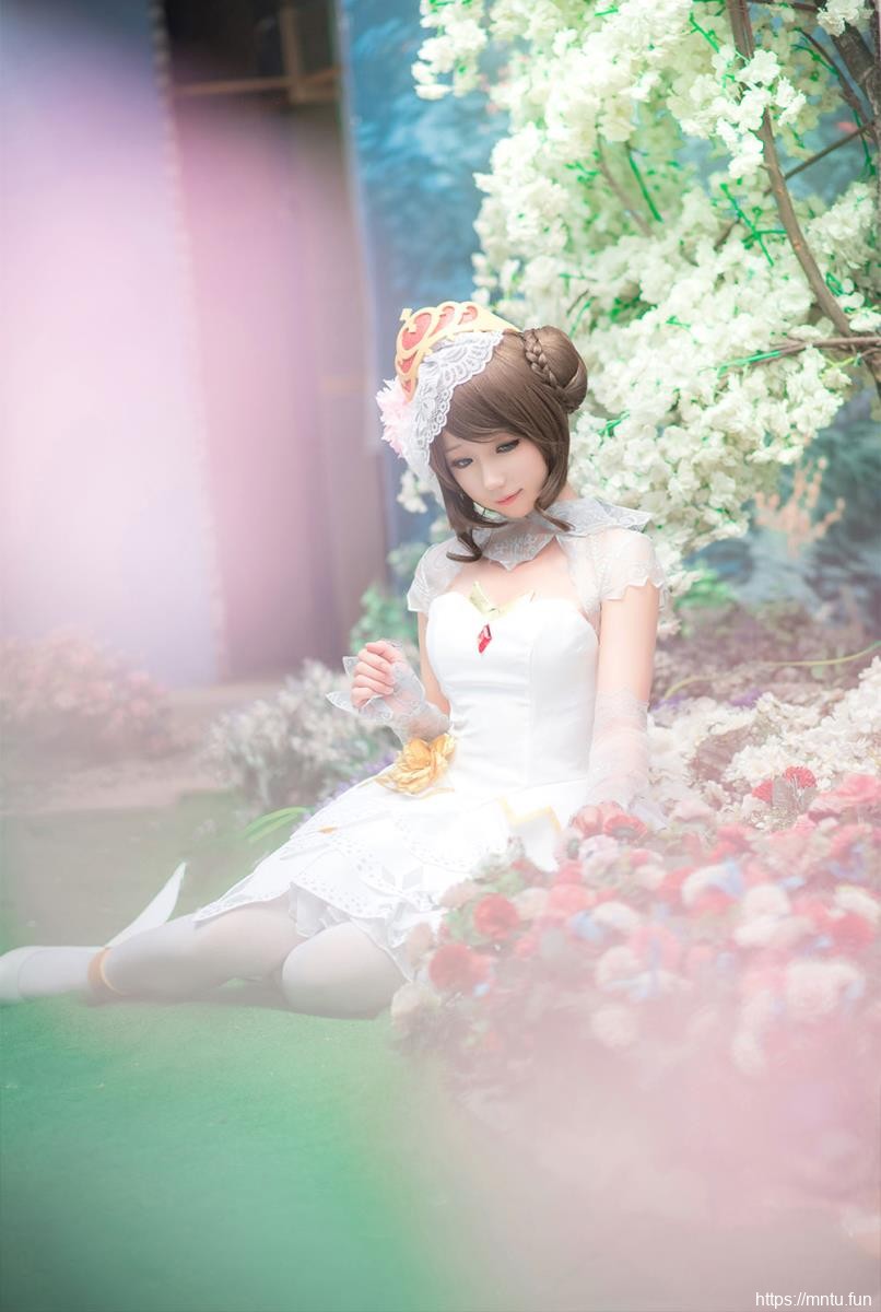 清萌学生妹脸脸酱种蘑菇COS王者荣耀纯白花嫁小乔