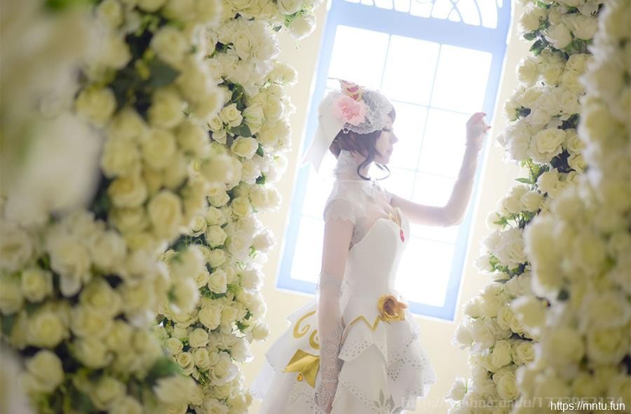 清萌学生妹脸脸酱种蘑菇COS王者荣耀纯白花嫁小乔