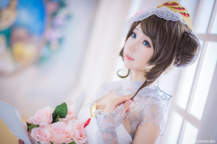 清萌学生妹脸脸酱种蘑菇COS王者荣耀纯白花嫁小乔