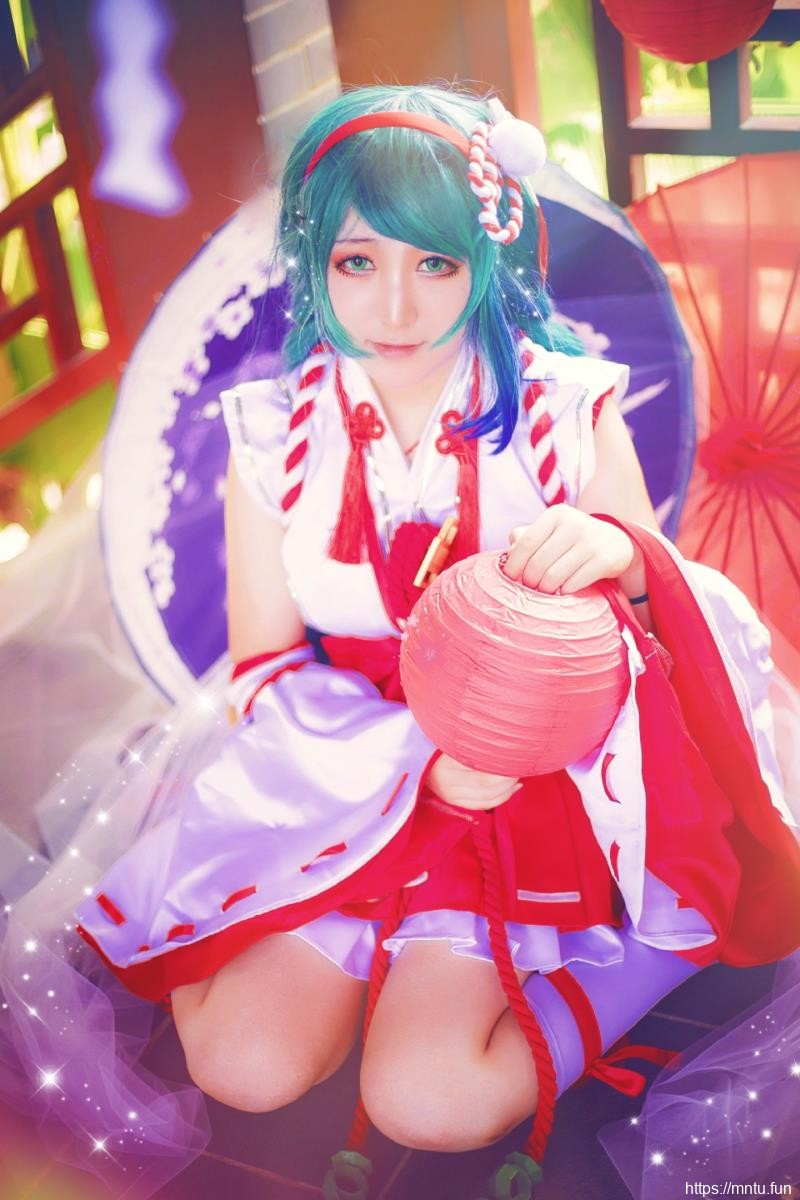 钟离弃COS王者荣耀大乔伊势巫女