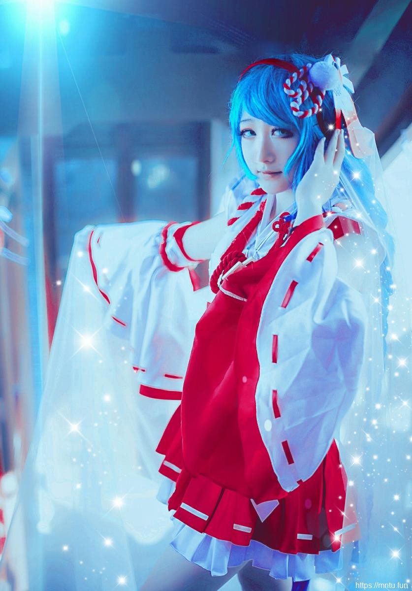 钟离弃COS王者荣耀大乔伊势巫女