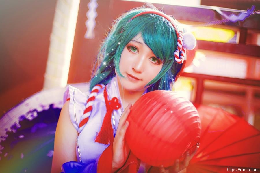 钟离弃COS王者荣耀大乔伊势巫女