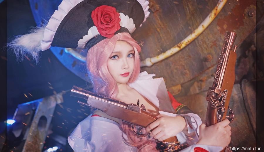 女神KUKI-小小COS王者荣耀加勒比小姐虞姬