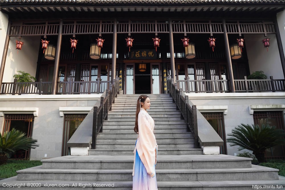 周井空《古装美女》 [秀人XIUREN] No.1983