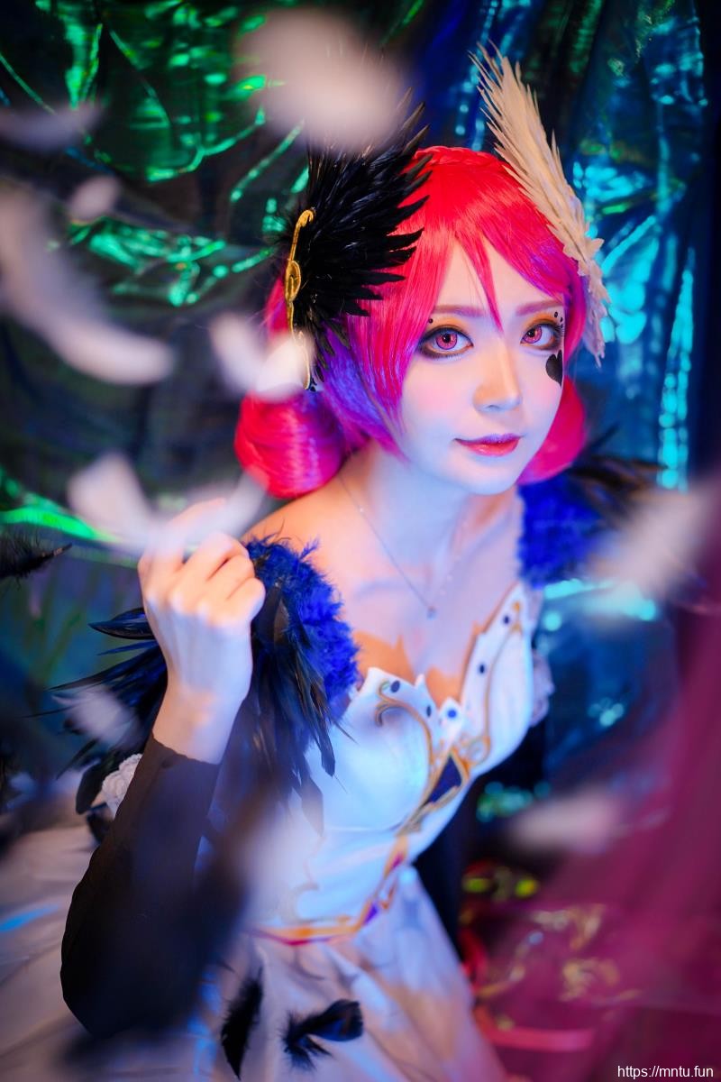 清纯少女YUKO喵_COS王者荣耀天鹅之梦小乔