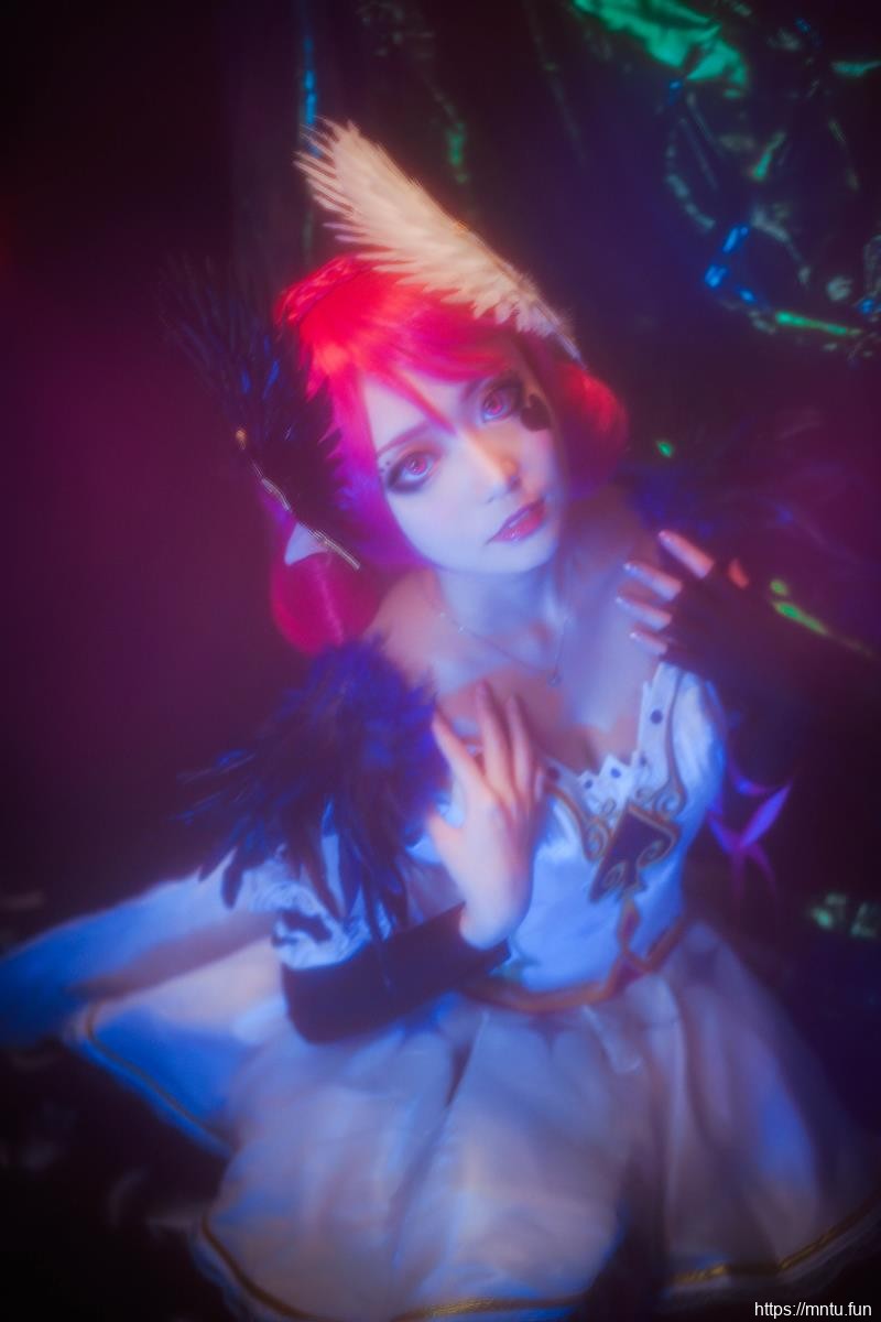 清纯少女YUKO喵_COS王者荣耀天鹅之梦小乔