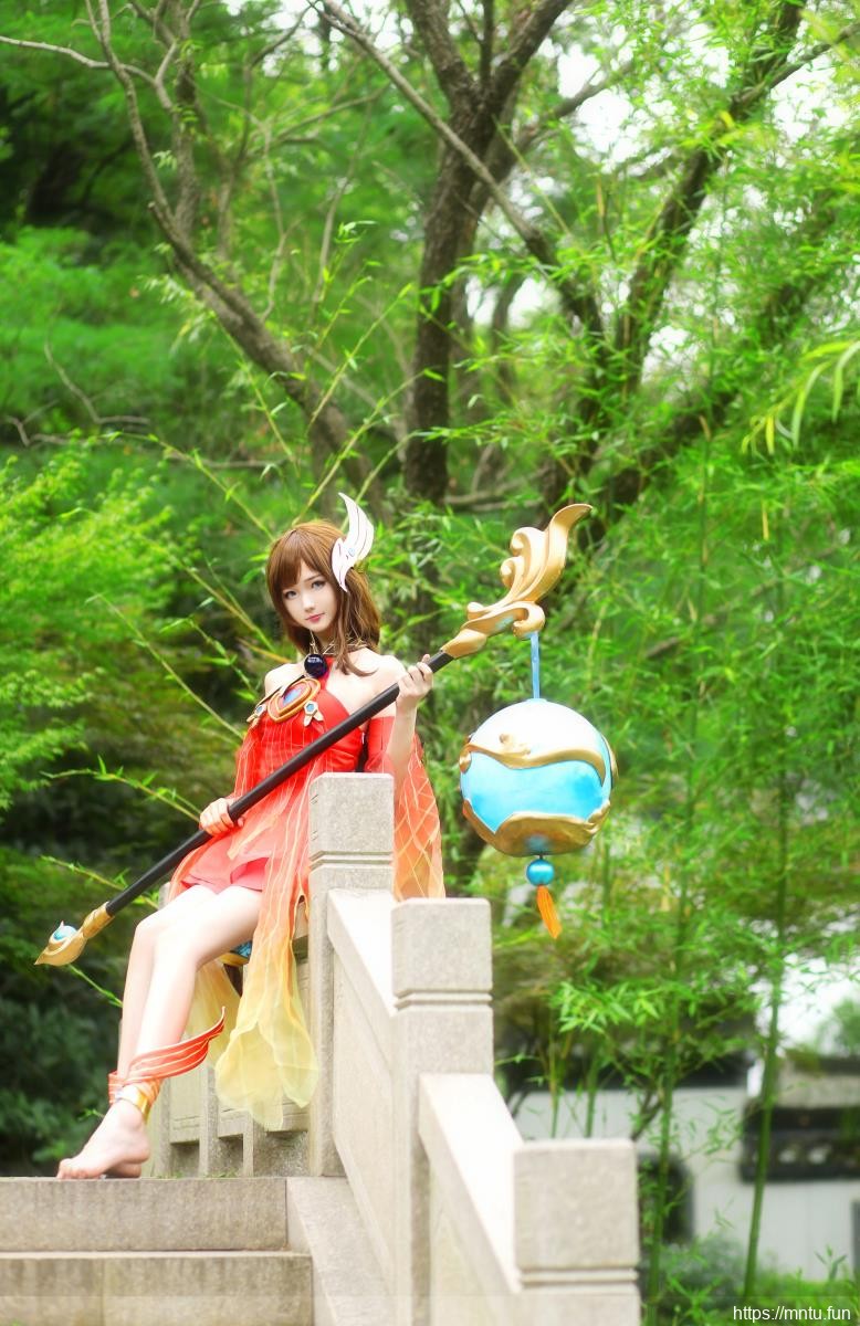 长发美女花兮aiyo角色扮演王者荣耀沧海之曜大乔