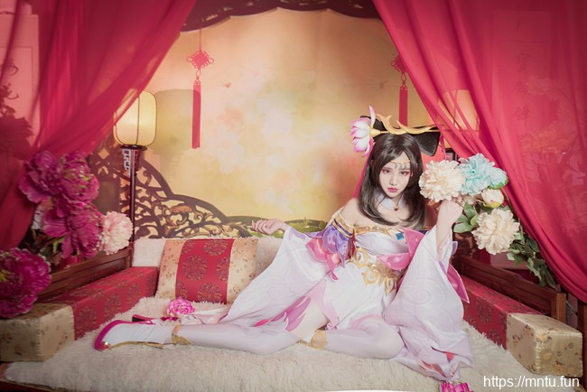 小透明派派COS王者荣耀绝色貂蝉