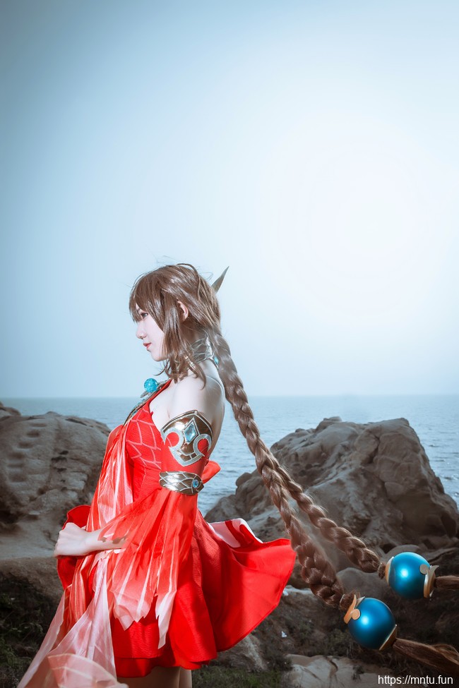 双马尾御姐萝莉Achu楚_COS王者荣耀大乔