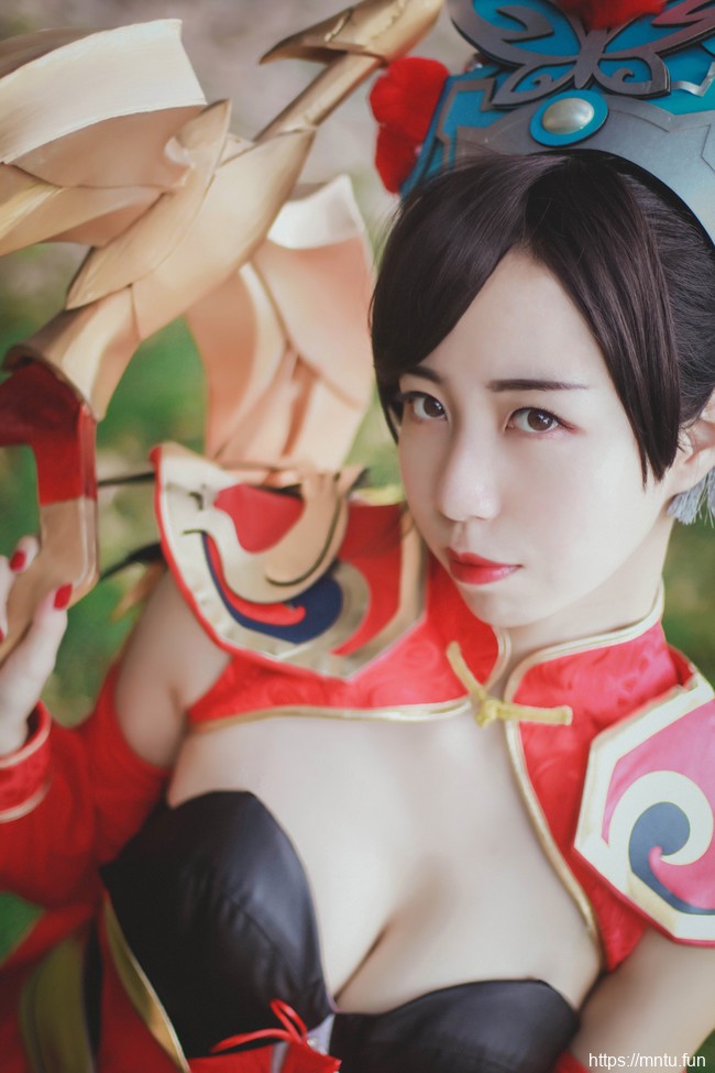 清纯美女雪猫COS王者荣耀霸王别姬虞姬