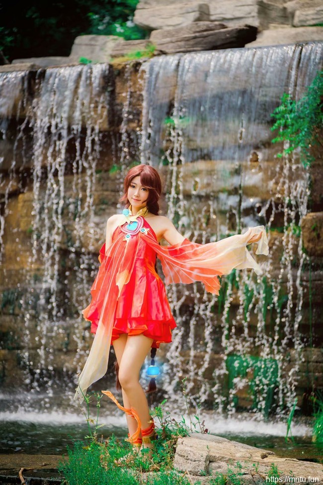 御姐玄玥裸足COS王者荣耀大乔