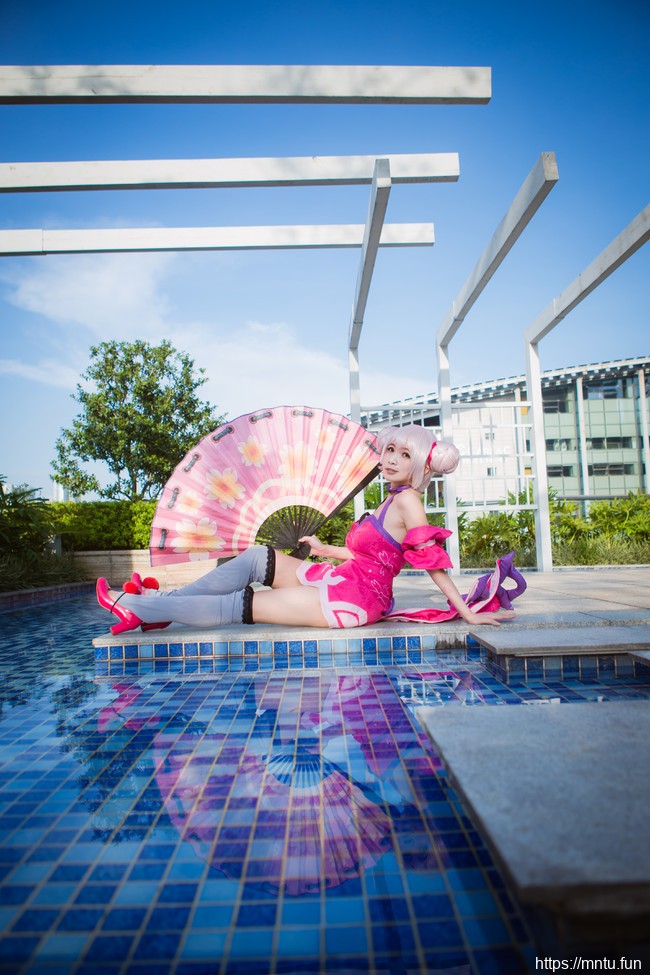 清纯美女海鲜君暑假COS王者荣耀小乔