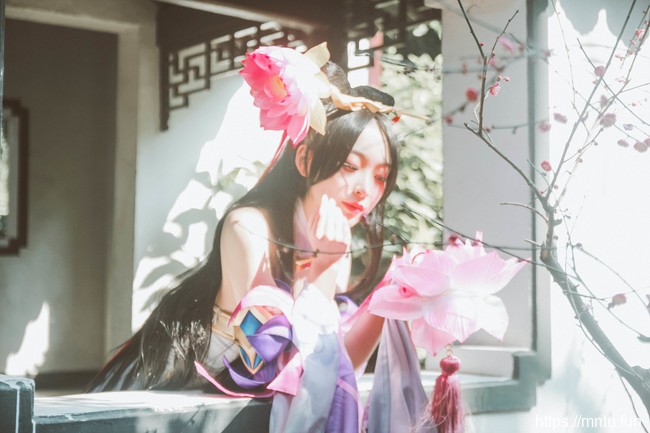 白丝御姐汪汪不给仙贝COS王者荣耀貂蝉