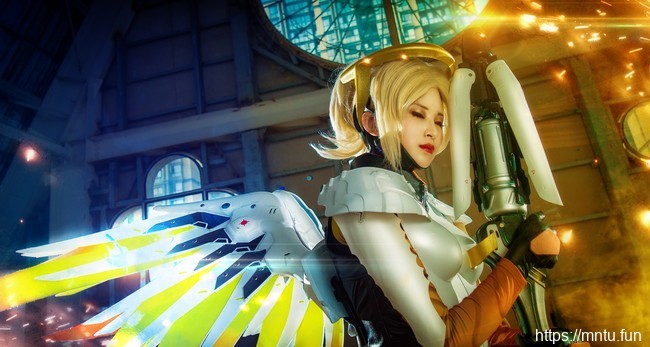 御姐-田璐璐- COS扮演守望先锋安吉拉·齐格勒