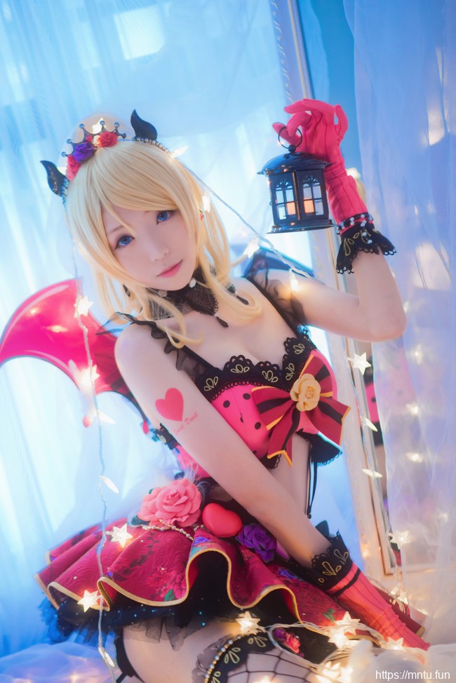 无敌美少女青青子wCOS扮演LOVE-LIVE绚濑绘里