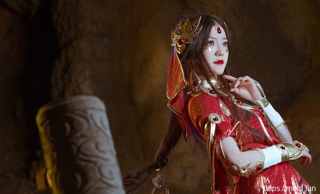 御姐沐沐无敌COS扮演剑侠情缘雪河喵姐