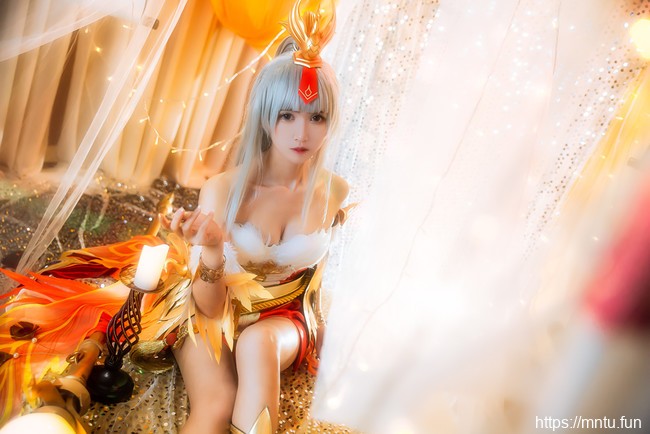 萝莉御姐鳗鱼霏儿COSPLAY王者荣耀凤凰于飞王昭君