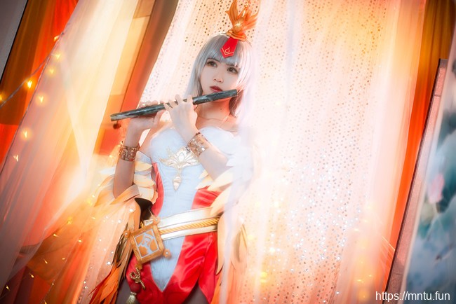 萝莉御姐鳗鱼霏儿COSPLAY王者荣耀凤凰于飞王昭君