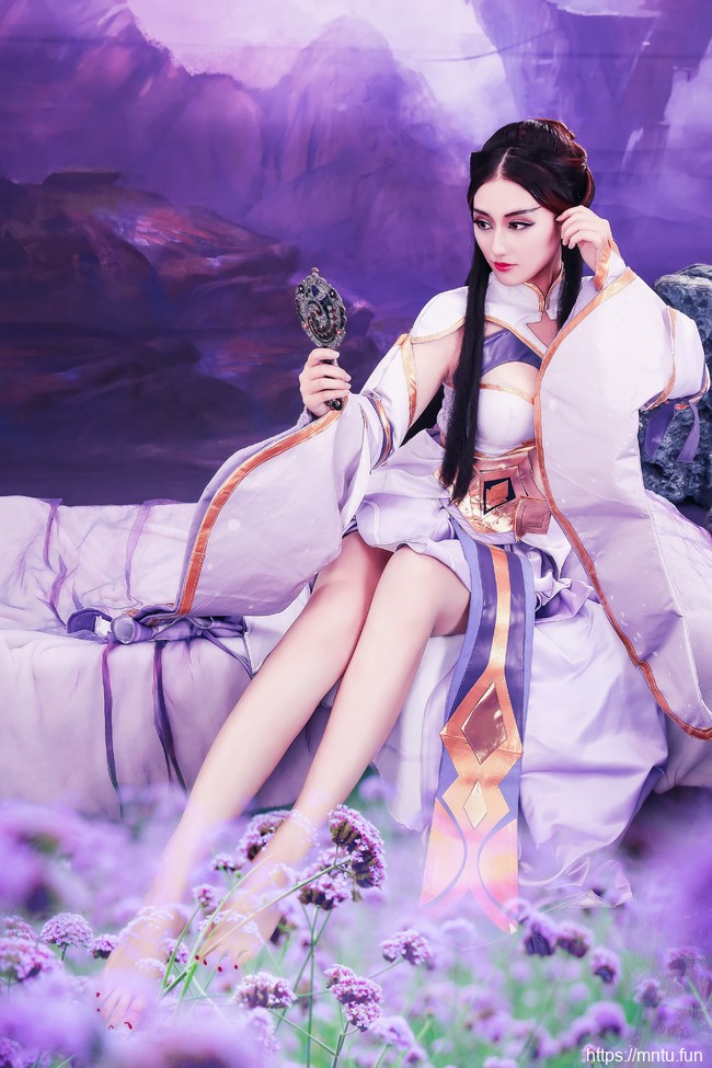 性感御姐林兮COS王者荣耀紫霞仙子露娜