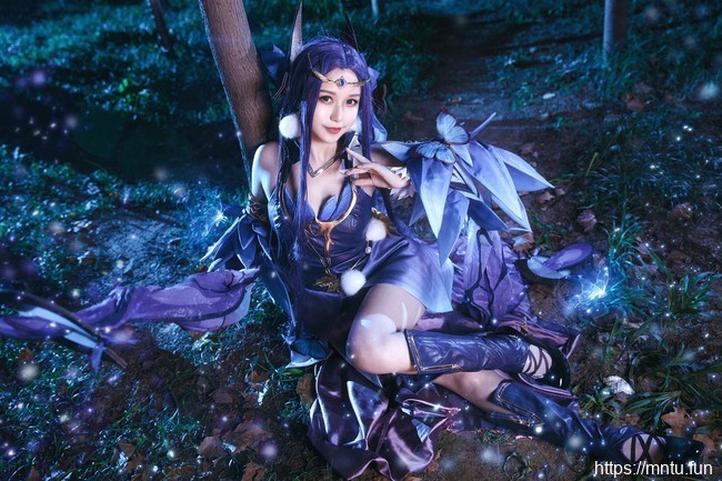 古风御姐AZ想和金克丝私奔COS王者荣耀貂蝉