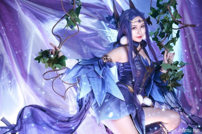 古风御姐AZ想和金克丝私奔COS王者荣耀貂蝉