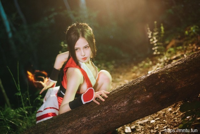 御姐AZ想和金克丝私奔COS王者荣耀不知火舞腿控福利