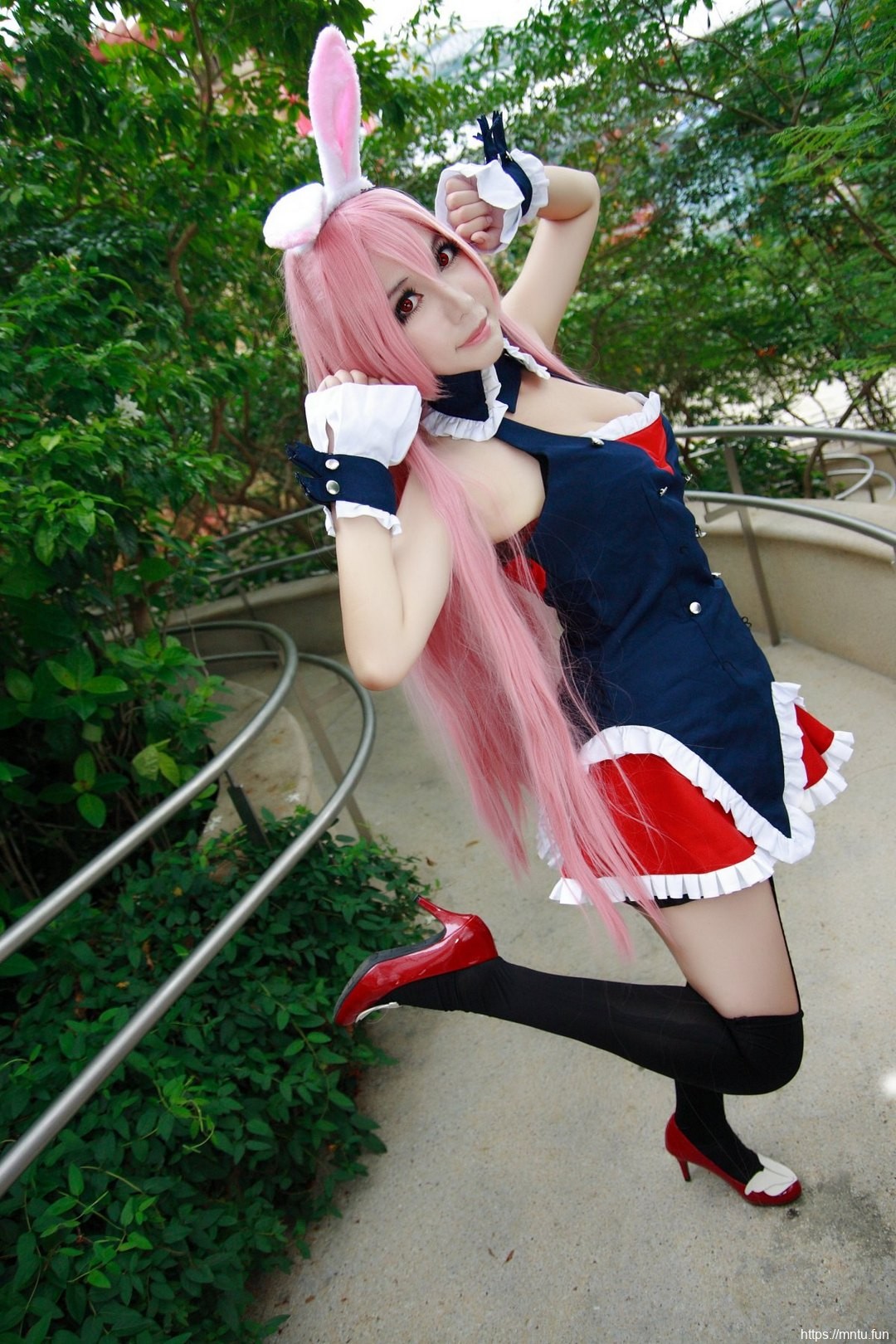 性感美女cosplay问题儿童都来自异世界动漫美女黑兔