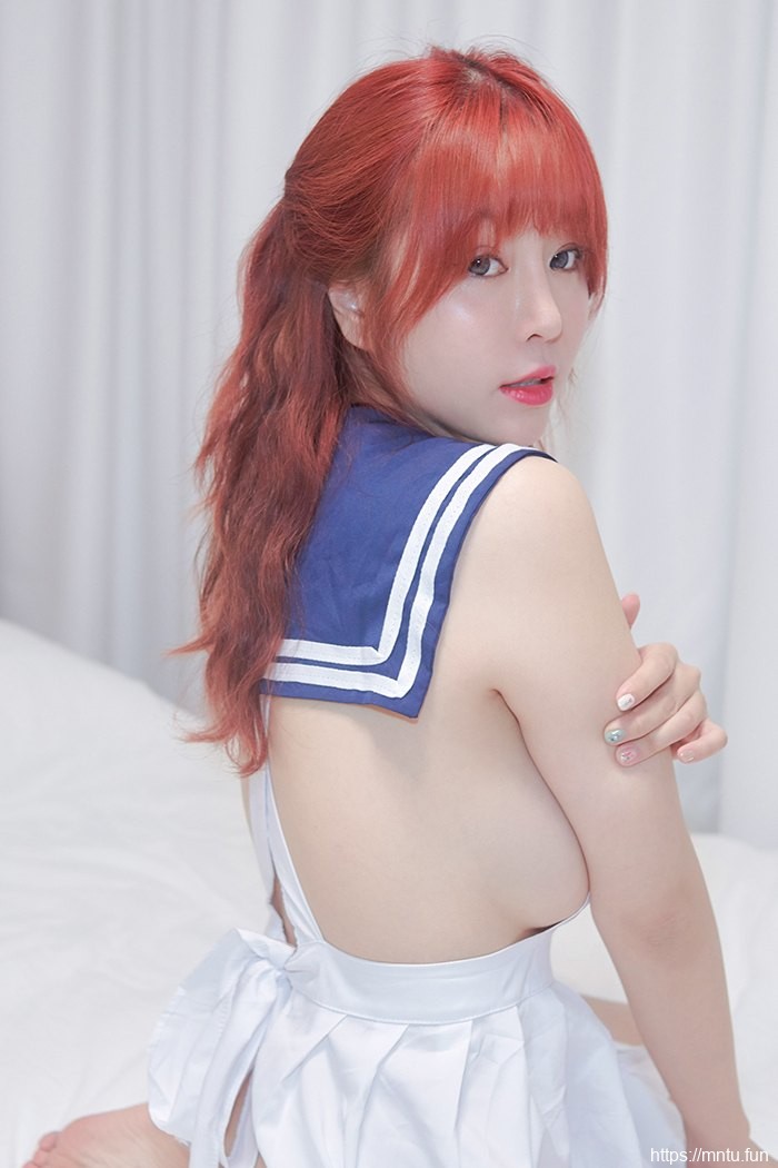 美娇娘王雨纯各式制服秀白净巨乳