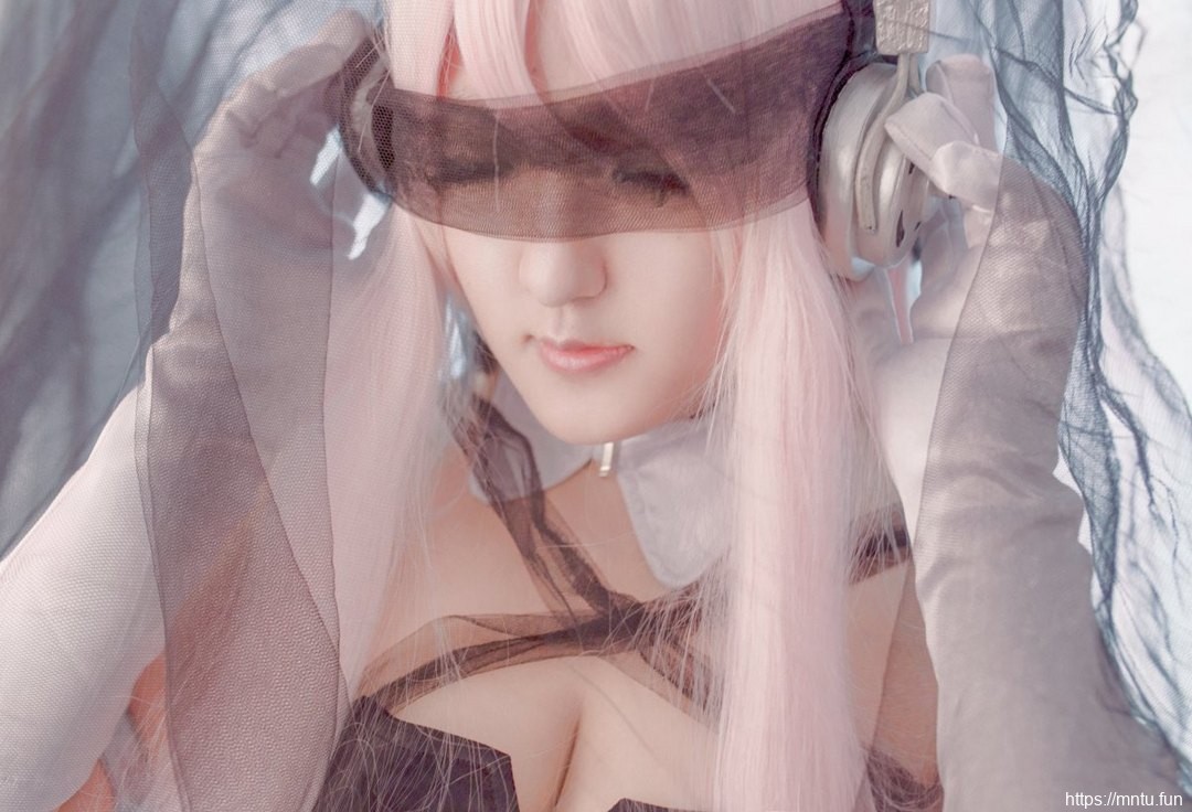 日系美女酥胸美腿cosplay修女超级索尼子