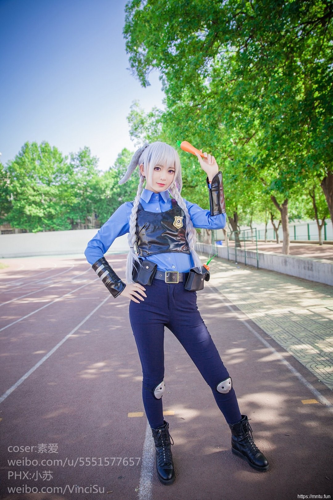 御姐素爱cosplay《疯狂动物城》美女警察朱迪