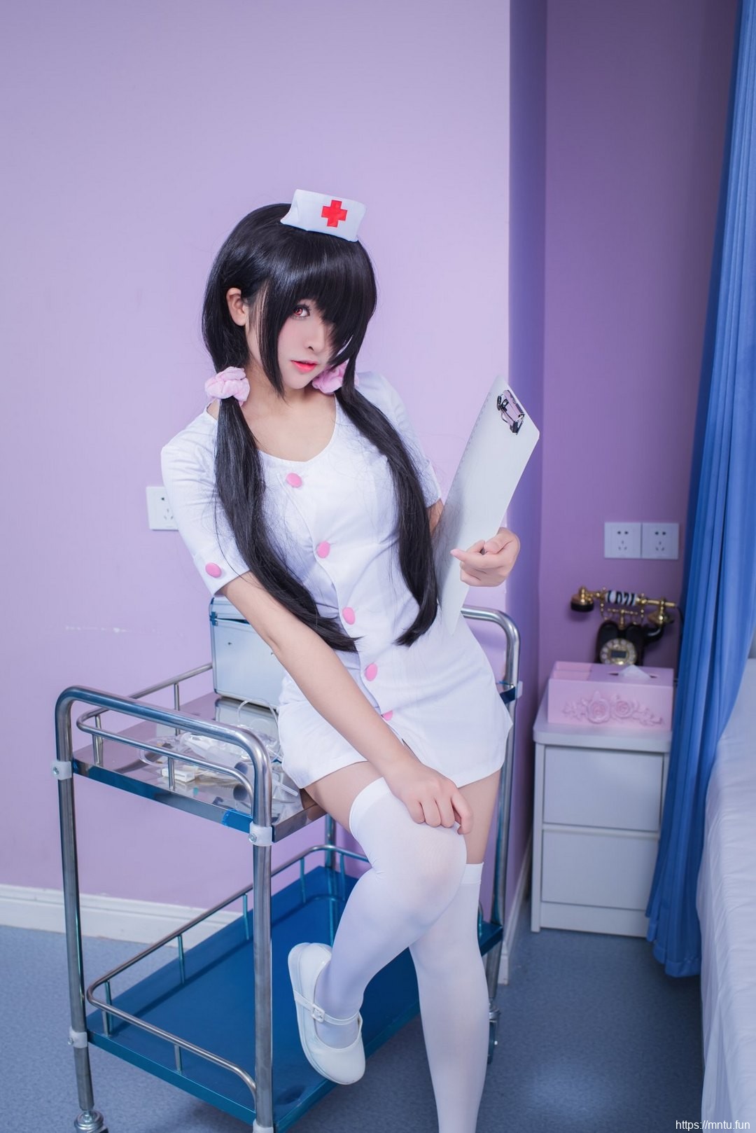 白丝护士制服美女cosplay动漫美女时崎狂三