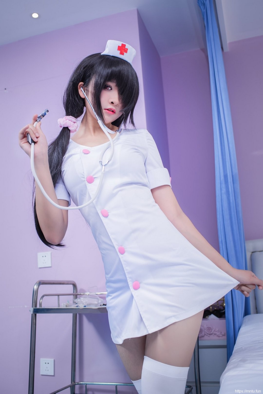 白丝护士制服美女cosplay动漫美女时崎狂三