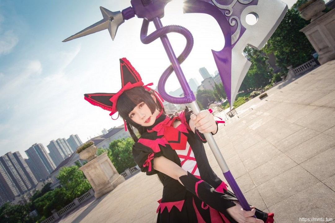 黑丝美女歌德神官服cosplay萝莉·麦丘利