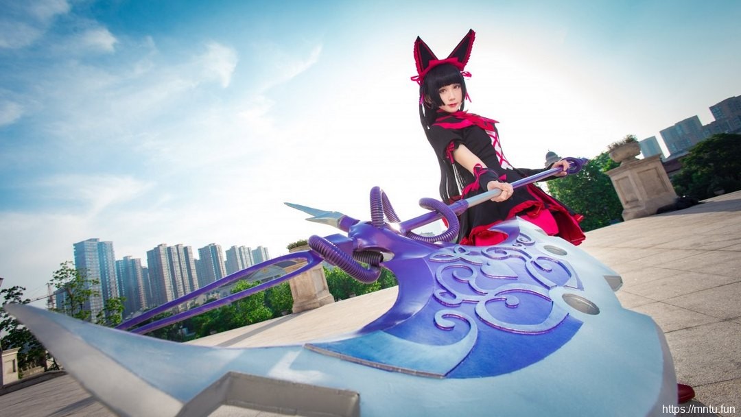 黑丝美女歌德神官服cosplay萝莉·麦丘利