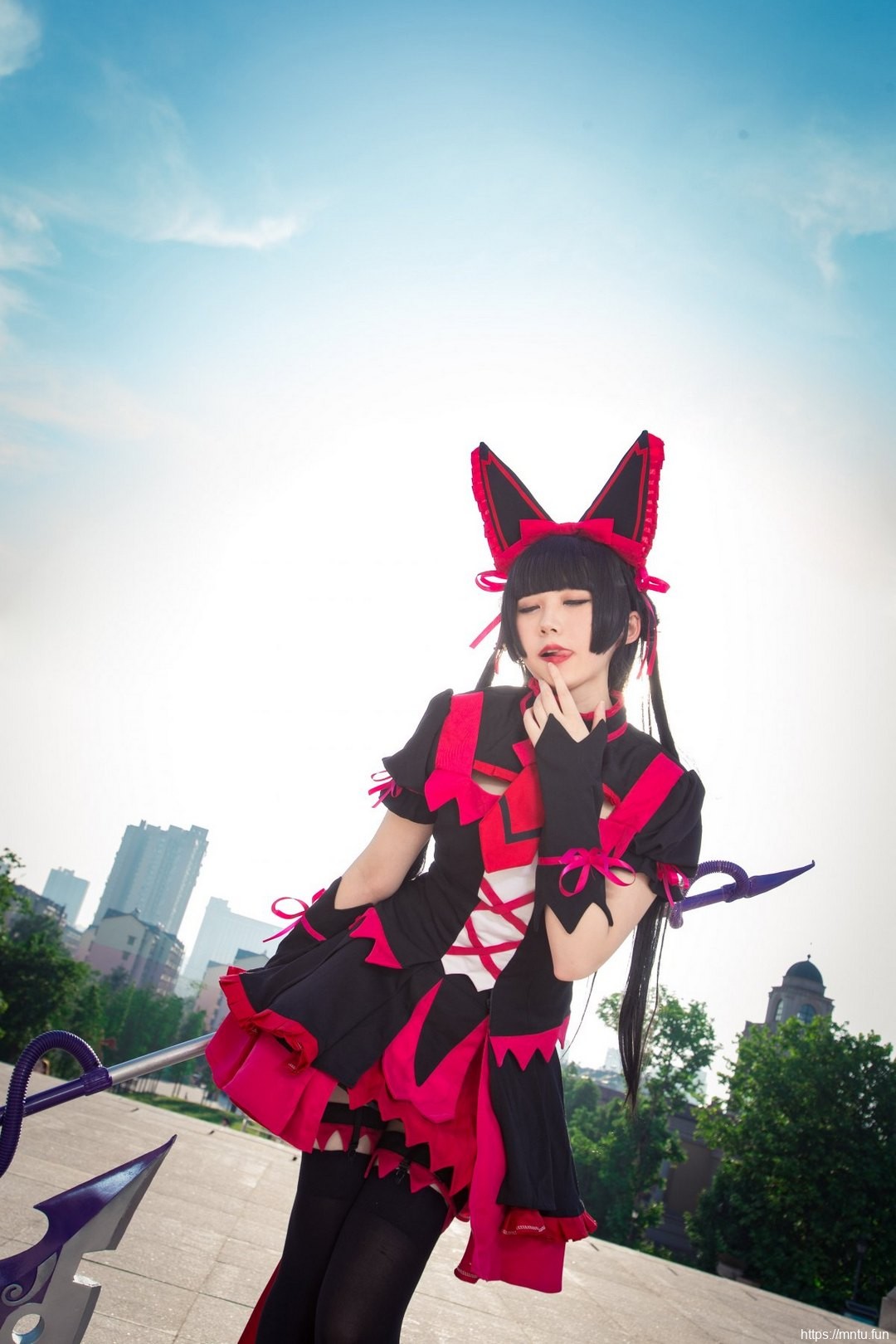 黑丝美女歌德神官服cosplay萝莉·麦丘利