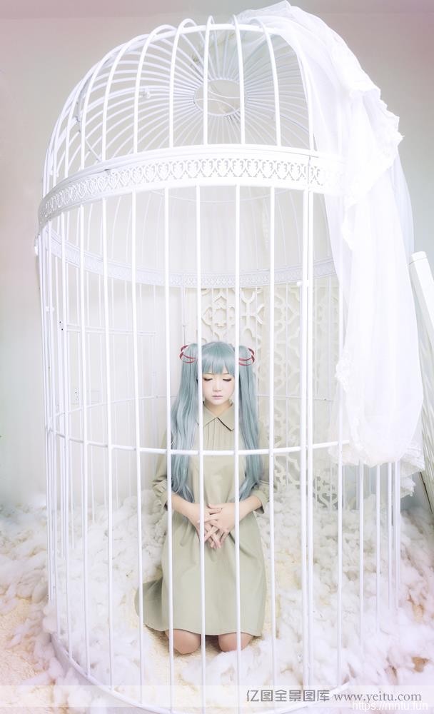 小萌妹监禁cosplay