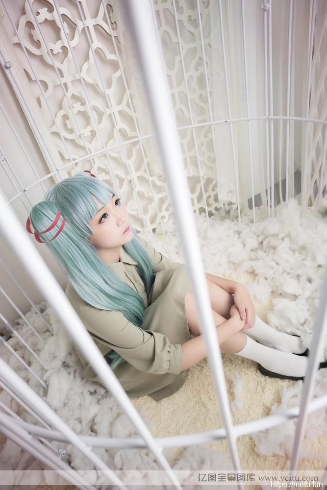 小萌妹监禁cosplay