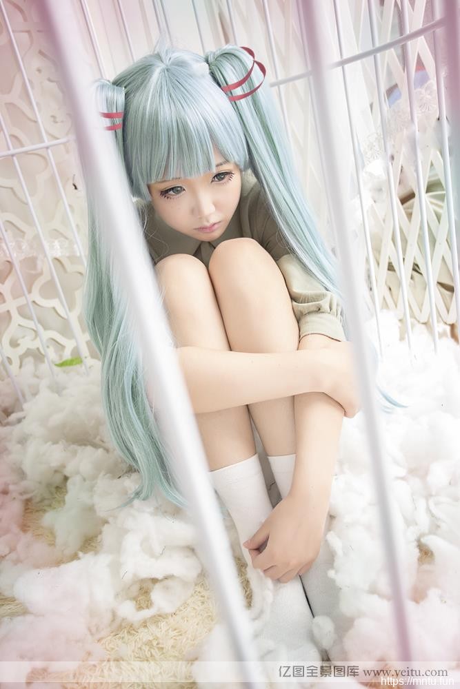 小萌妹监禁cosplay