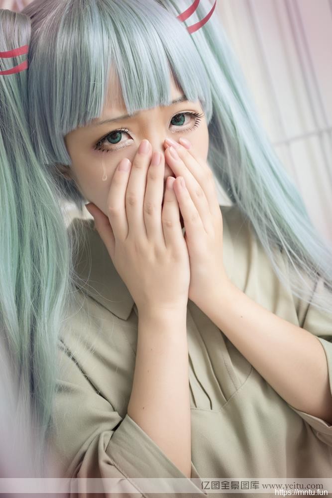 小萌妹监禁cosplay