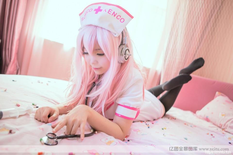 性感美女护士制服诱惑cosplay