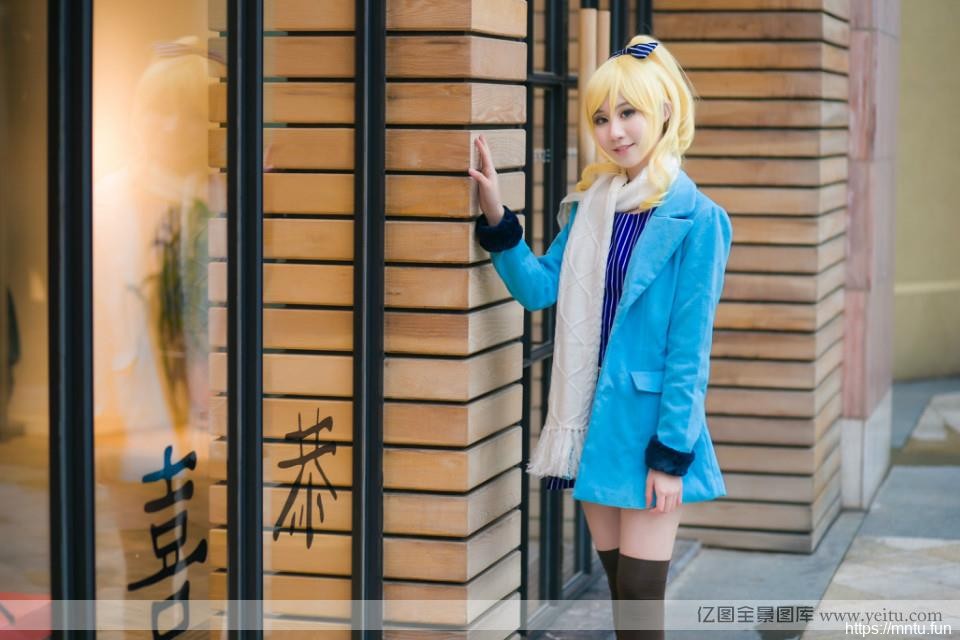 高挑长腿美女绚濑绘里街头cosplay