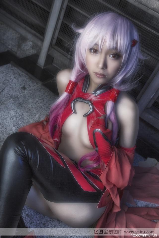 美艳妖姬狂野cosplay诱惑无限