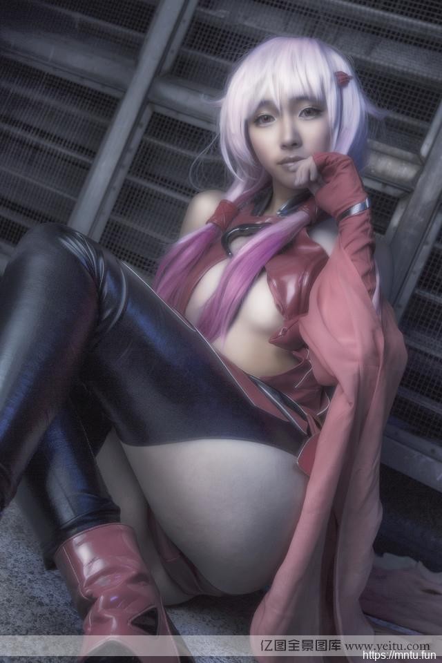 美艳妖姬狂野cosplay诱惑无限