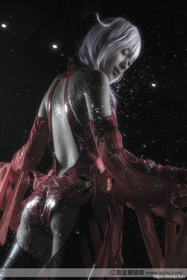 美艳妖姬狂野cosplay诱惑无限