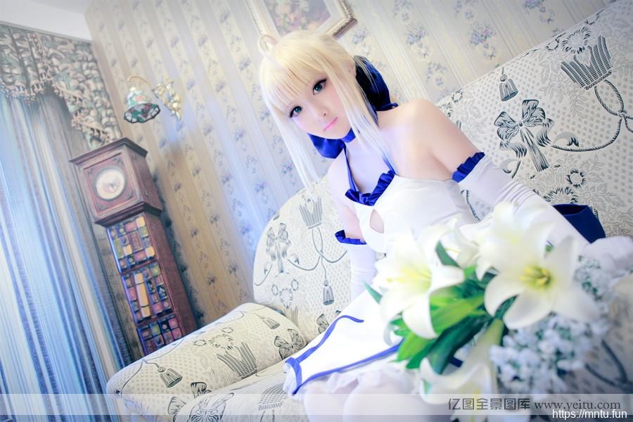 白皙大眼萌妹子萝莉唯美cosplay