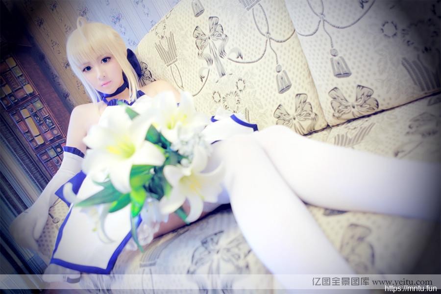 白皙大眼萌妹子萝莉唯美cosplay