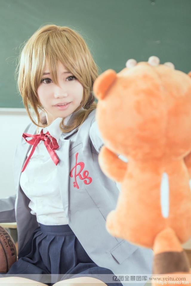 美少女学生妹浪漫cosplay写真