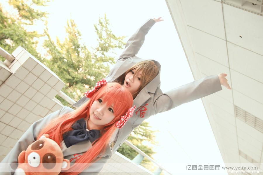 美少女学生妹浪漫cosplay写真